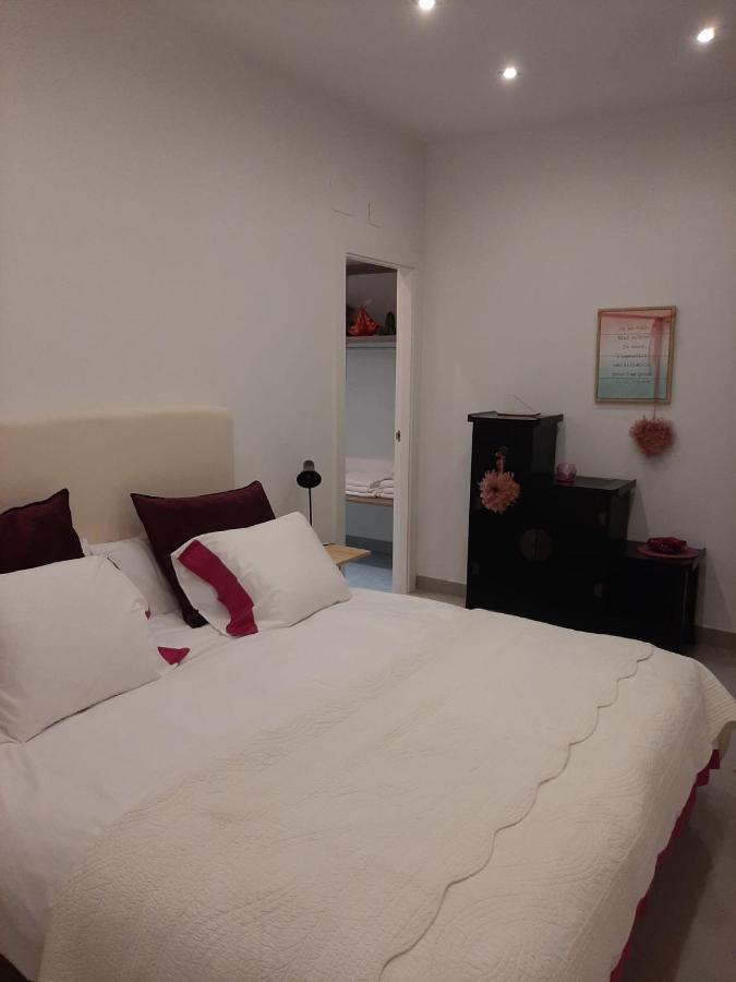 Plaza Nueva'S House "El Consul" Apartment Granada Bagian luar foto