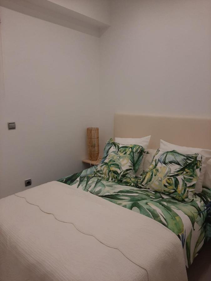 Plaza Nueva'S House "El Consul" Apartment Granada Bagian luar foto