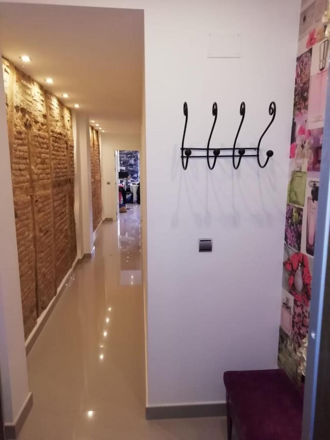 Plaza Nueva'S House "El Consul" Apartment Granada Bagian luar foto
